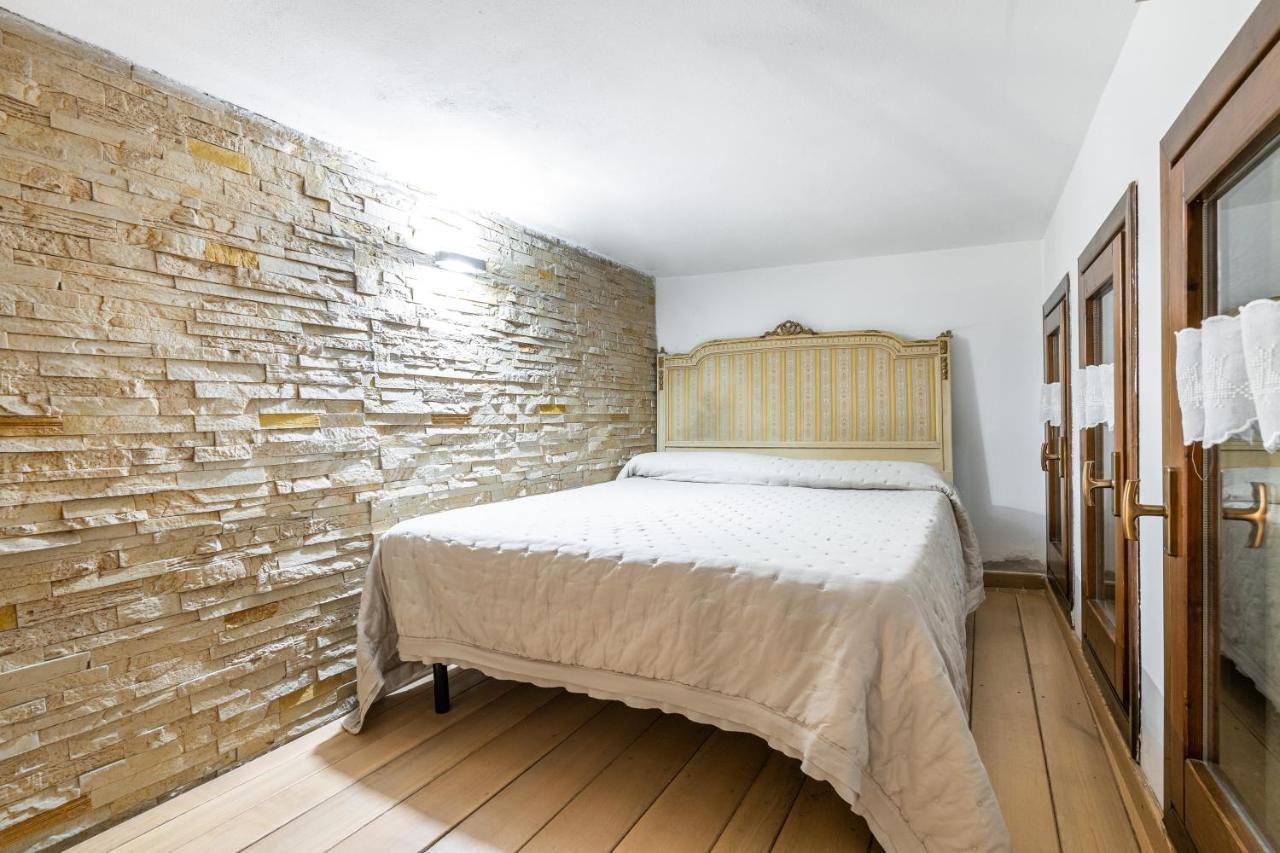 Casa S'Anna Apartment กาญารี ภายนอก รูปภาพ